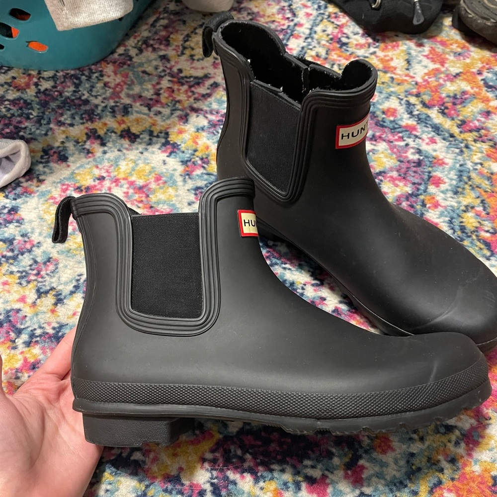 HUNTER BOOTS